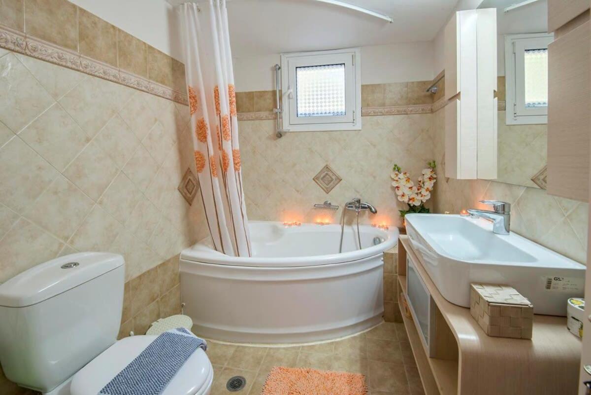 Paxoi Serene Oasis - Mylos Mediterranean Charm Arvanitakeika Bagian luar foto
